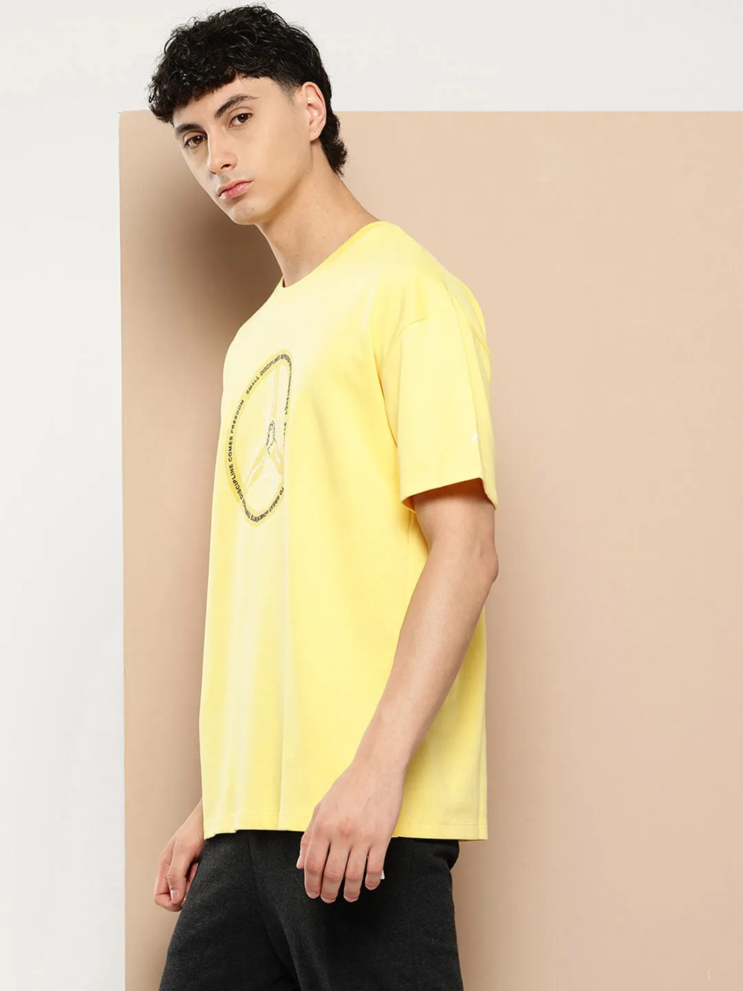 Alcis Men Typography Printed Drop-Shoulder Sleeves Sports T-shirt