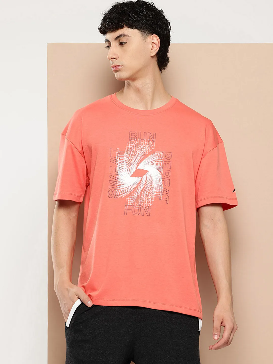 Alcis Men Typography Printed Sports T-shirt