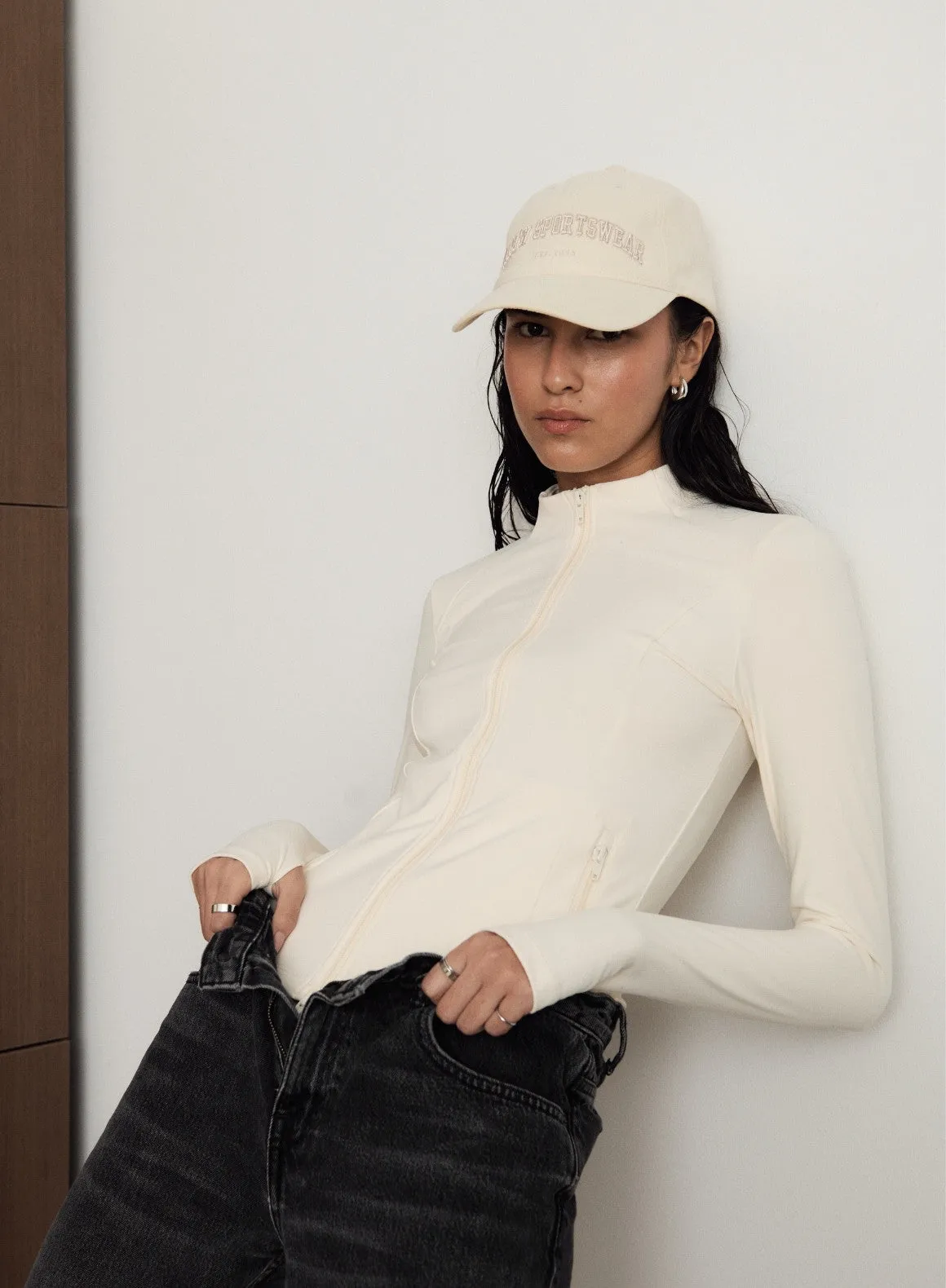 Almond White Sense Zip Jacket