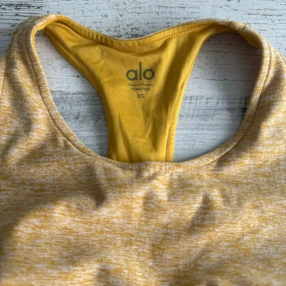 Alo Yoga Alosoft Serenity Racerback Top Sports Bra Yellow Athlesure Activewear