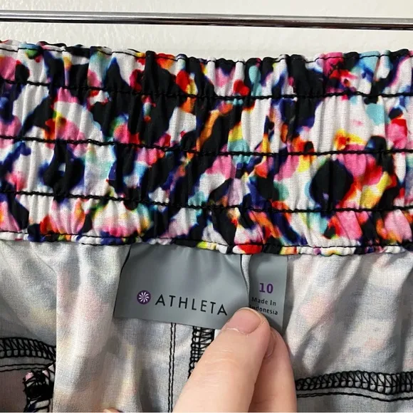 Athleta | Confetti Printed Hudson Shortie 10
