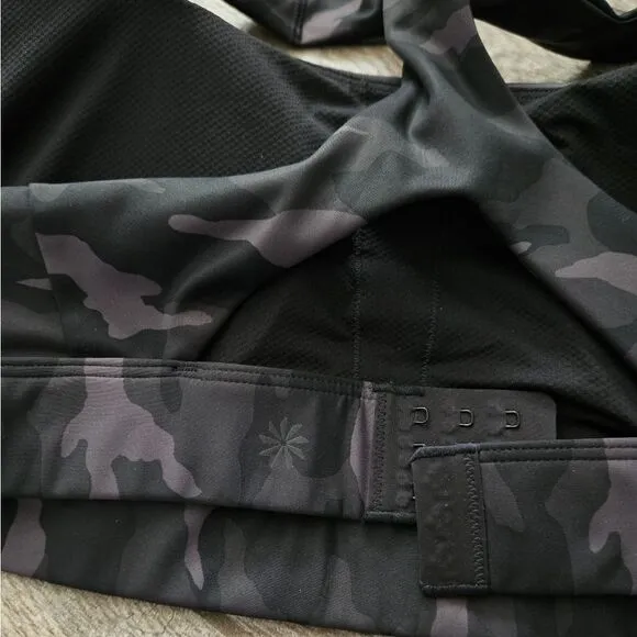 Athleta D-DD Ultimate Printed Camo Sports Bra Size 2X