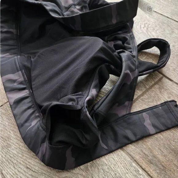 Athleta D-DD Ultimate Printed Camo Sports Bra Size 2X