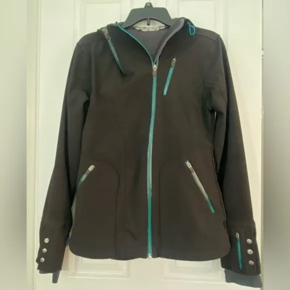 Athleta Hooded Wind &amp; Rain Jacket, Black &amp; Teal Activewear, Outdoors, Hike Beach