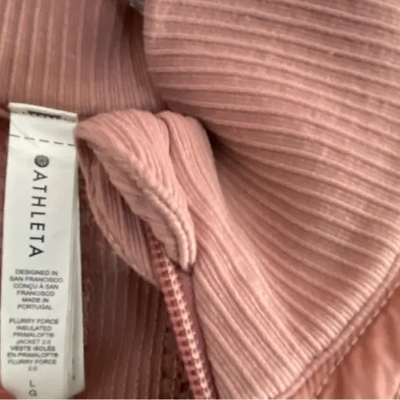 Athleta Pink Flurry Force Insulated Primasoft Jacket Activewear Quilted Large
