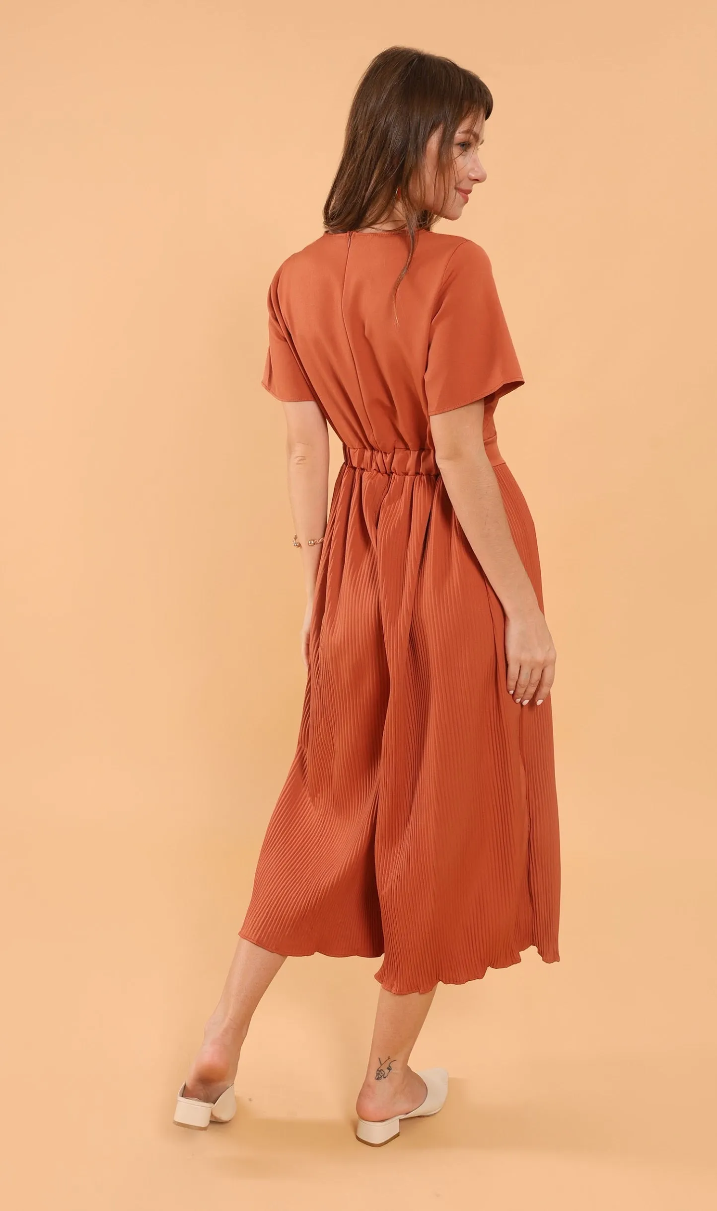 AUBREE Pleated Jumpsuit (Rust)