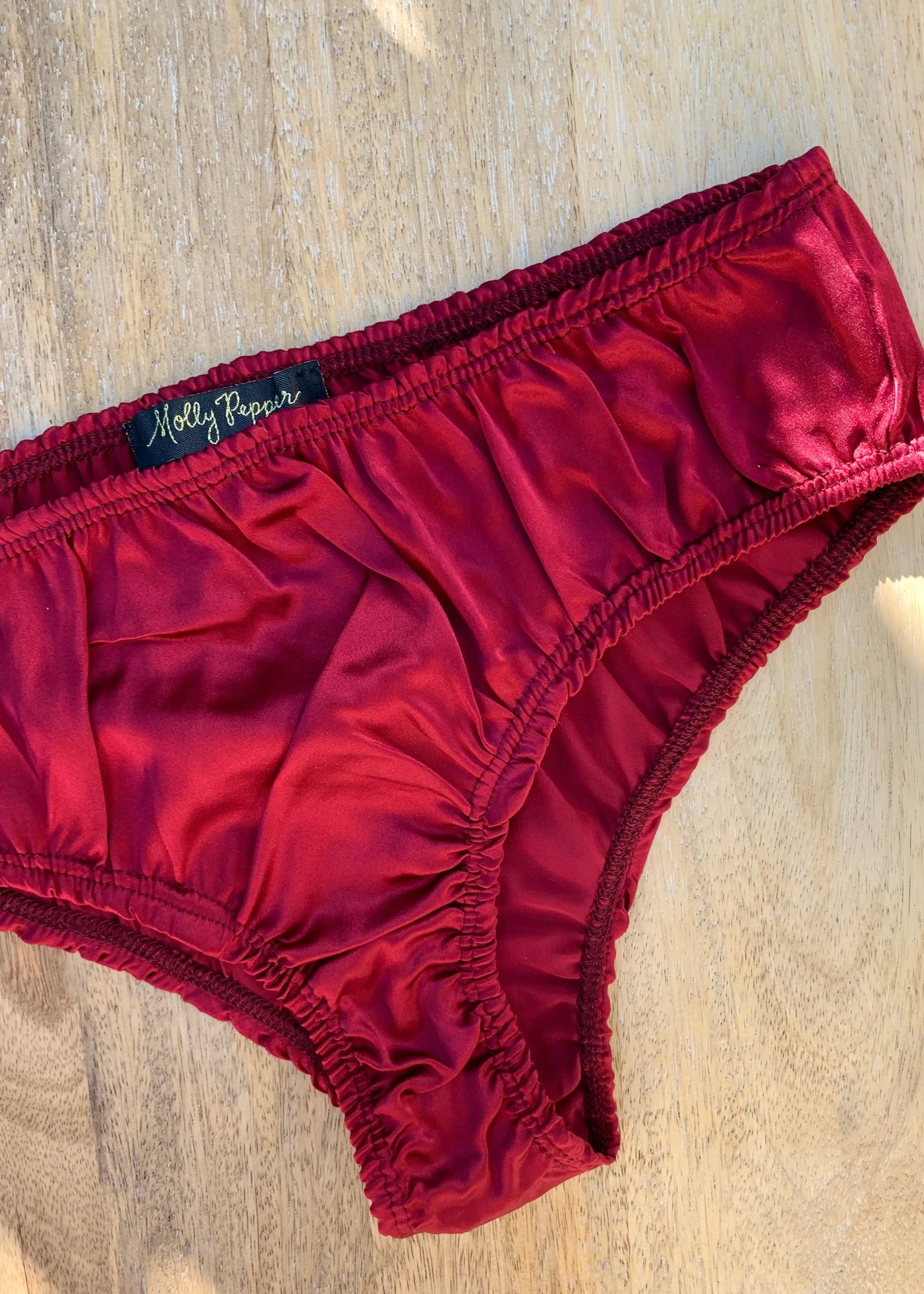 BELLA in Wine Silk