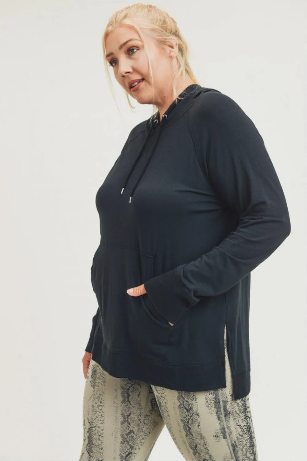 Casually Cool Lightweight Pullover-2 Colors Available