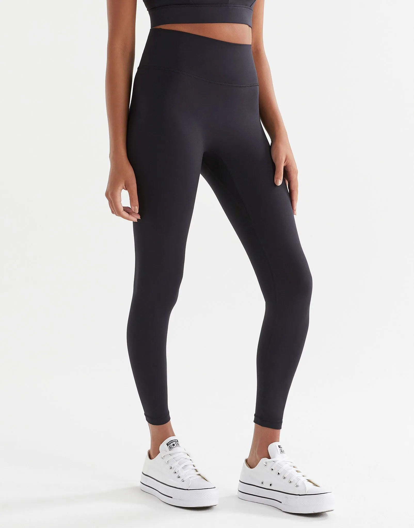 CHLOE Cloud-Core Legging - Black