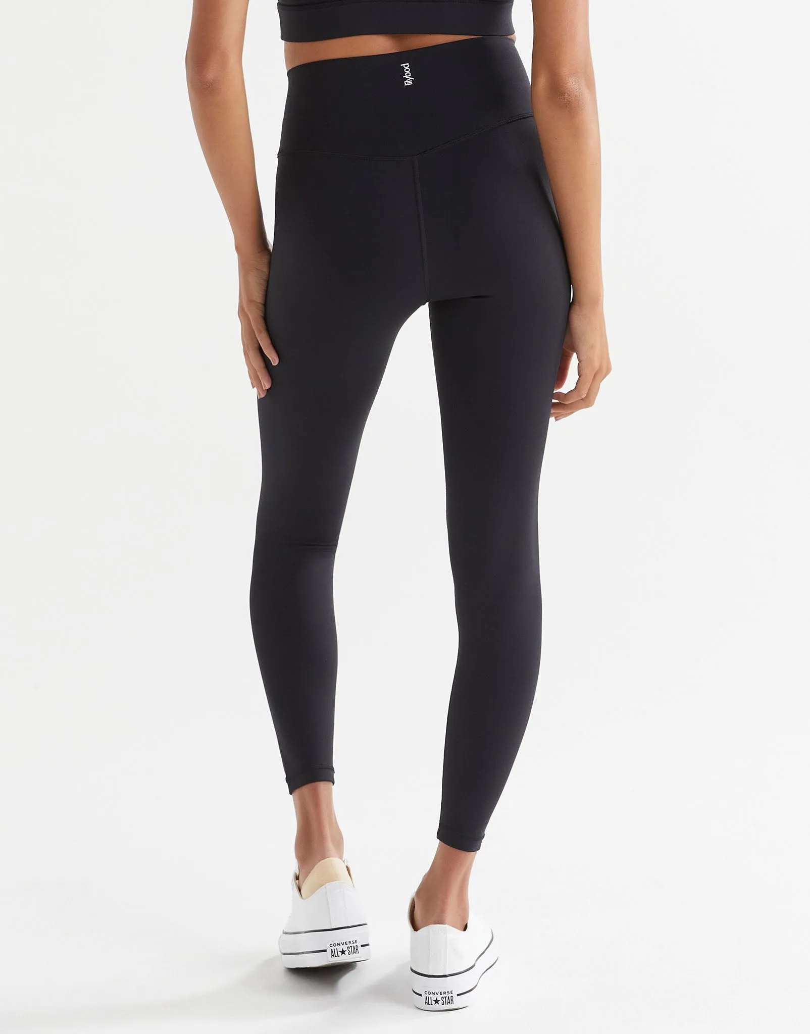 CHLOE Cloud-Core Legging - Black