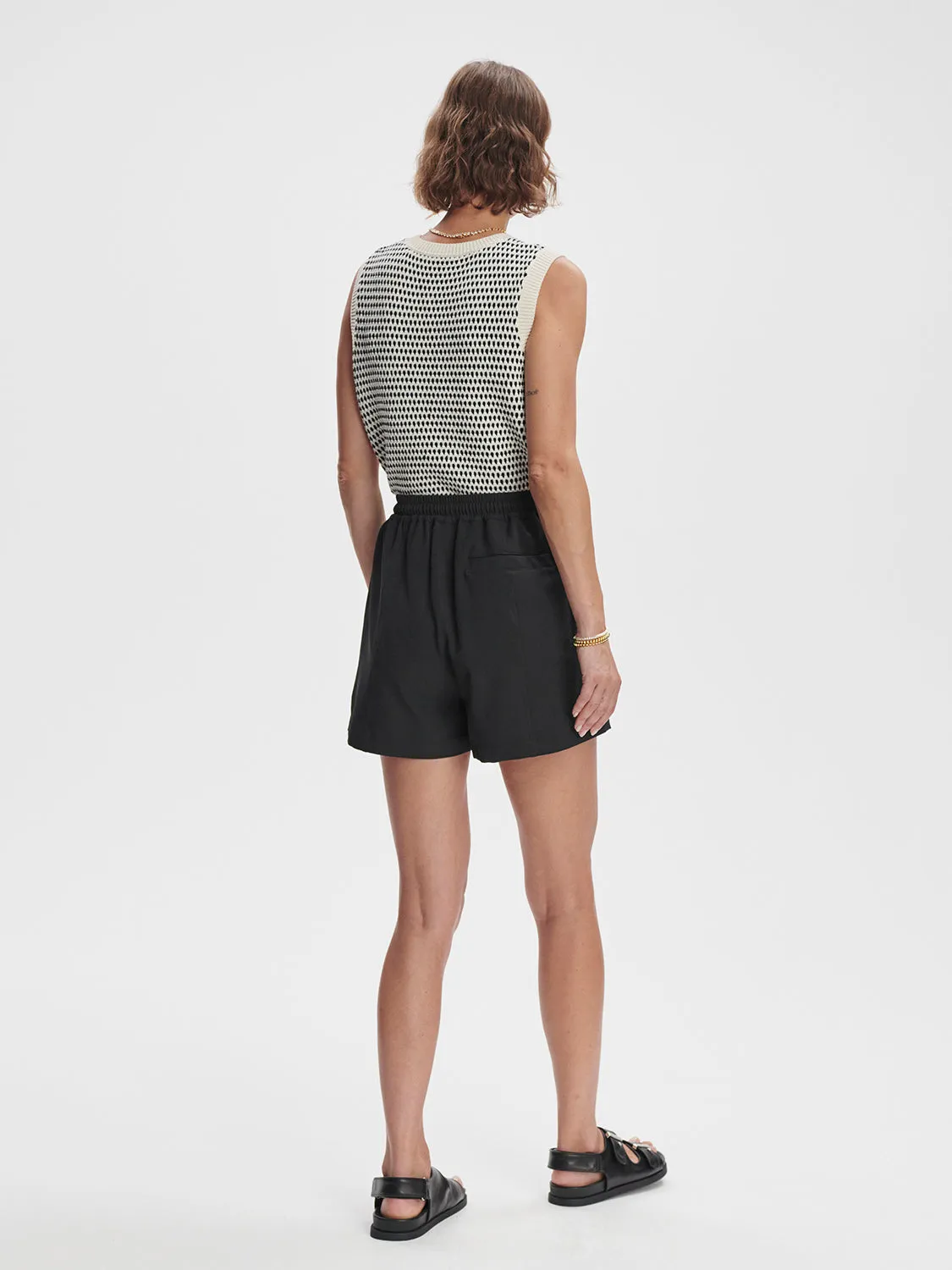 Esmond Mid Rise Short 3