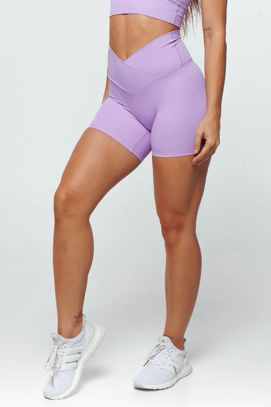 Essence Cross Shorts - Lilac