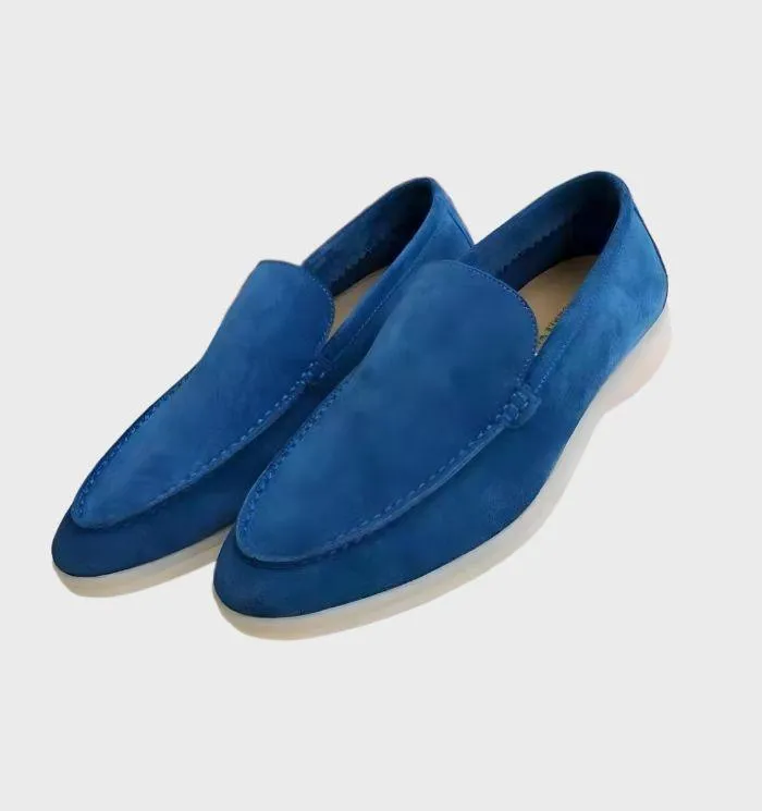 Fashionable men's leather loafers
