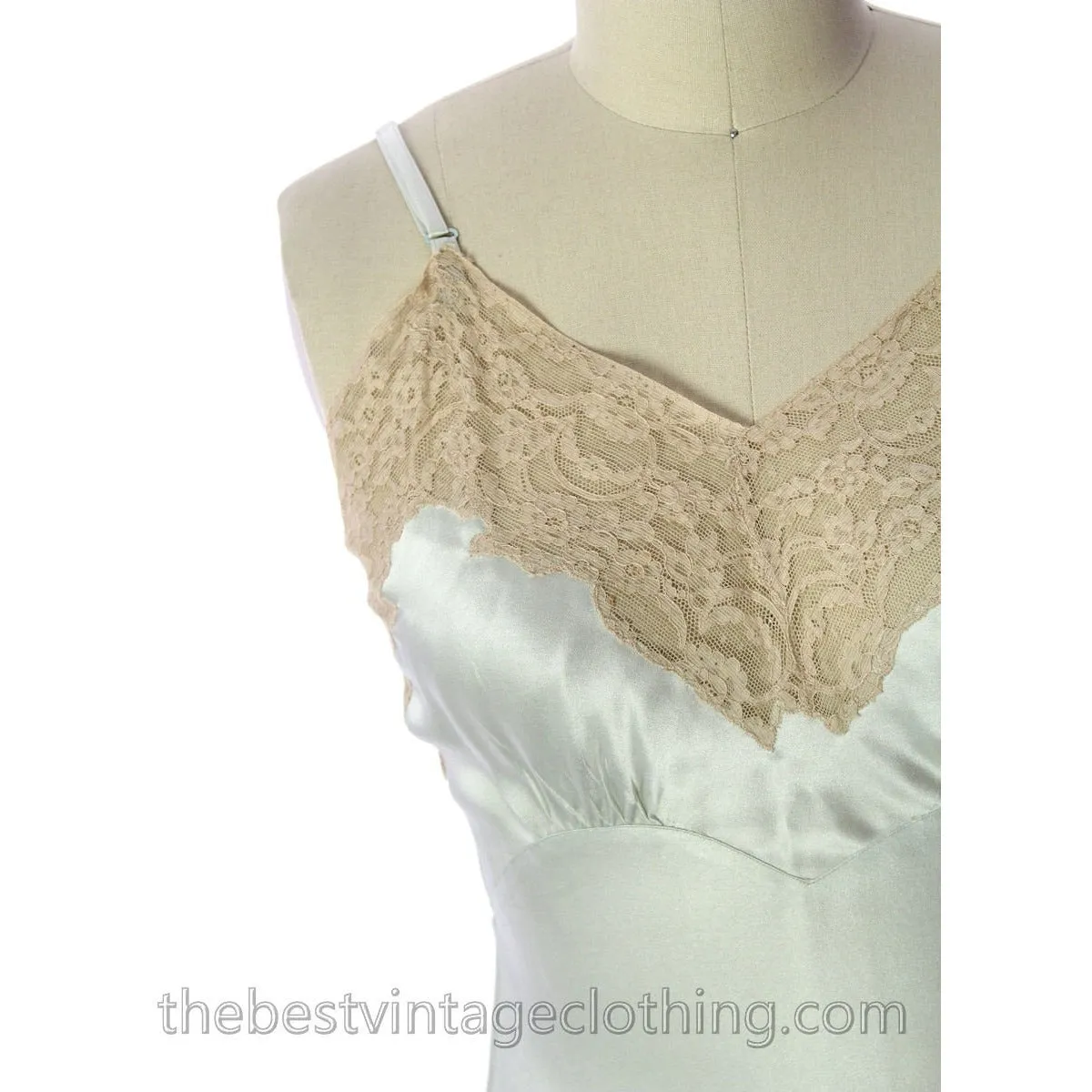 Fischer Heavenly Lingerie Vintage Silk Charmeuse Slip  Pale Green Bias Cut 1940s  Gorgeous!