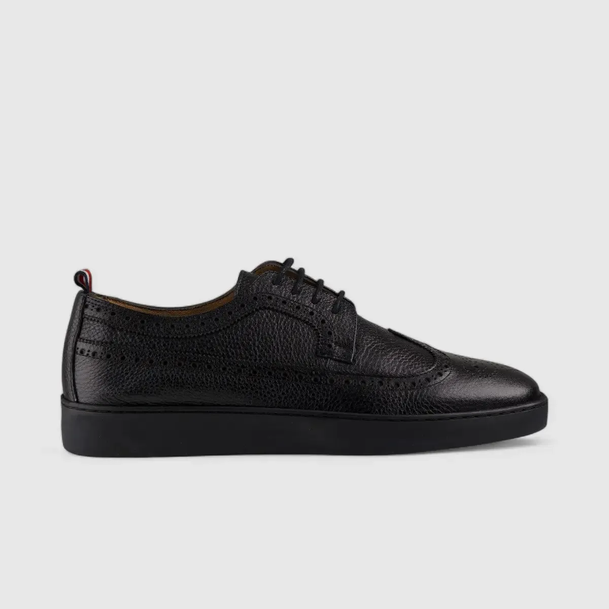 Formales Lace Up Leather Sneaker Black 4346