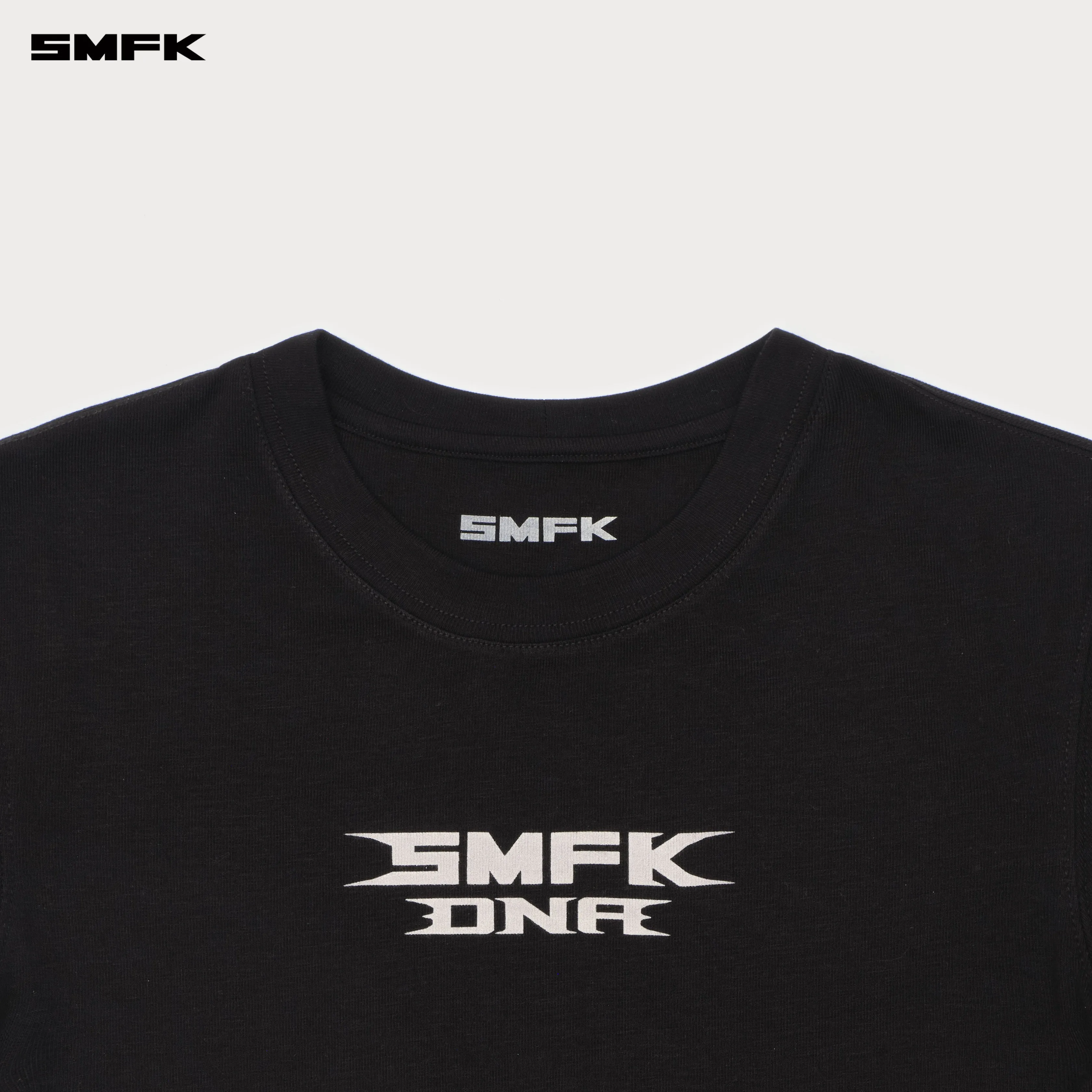 Future DNA Racing Tee Wild Black