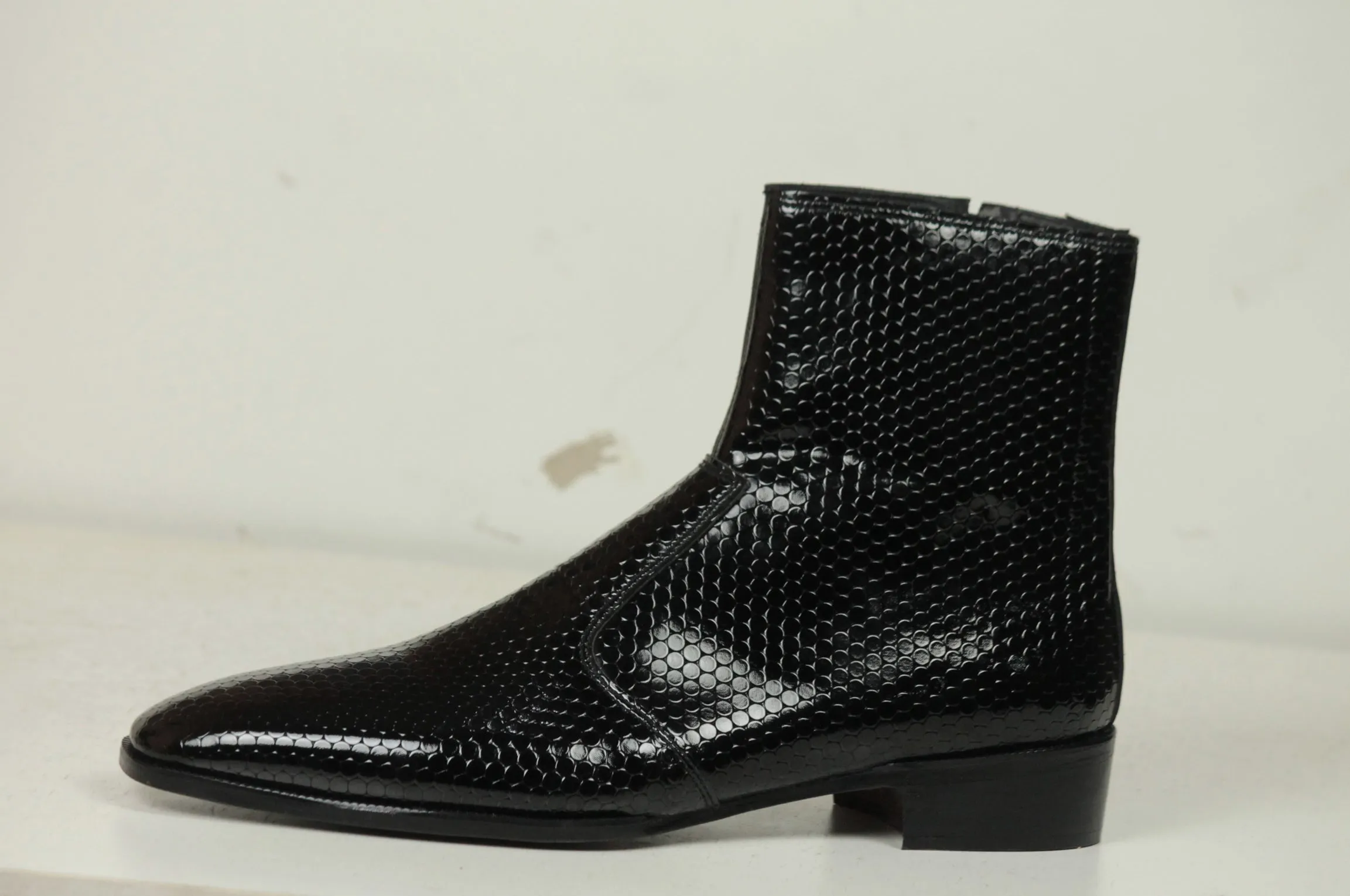 Handmade Black Color Genuine Fish textured Patent Leather Stylish Ankle Side Zipper Boots For Men's