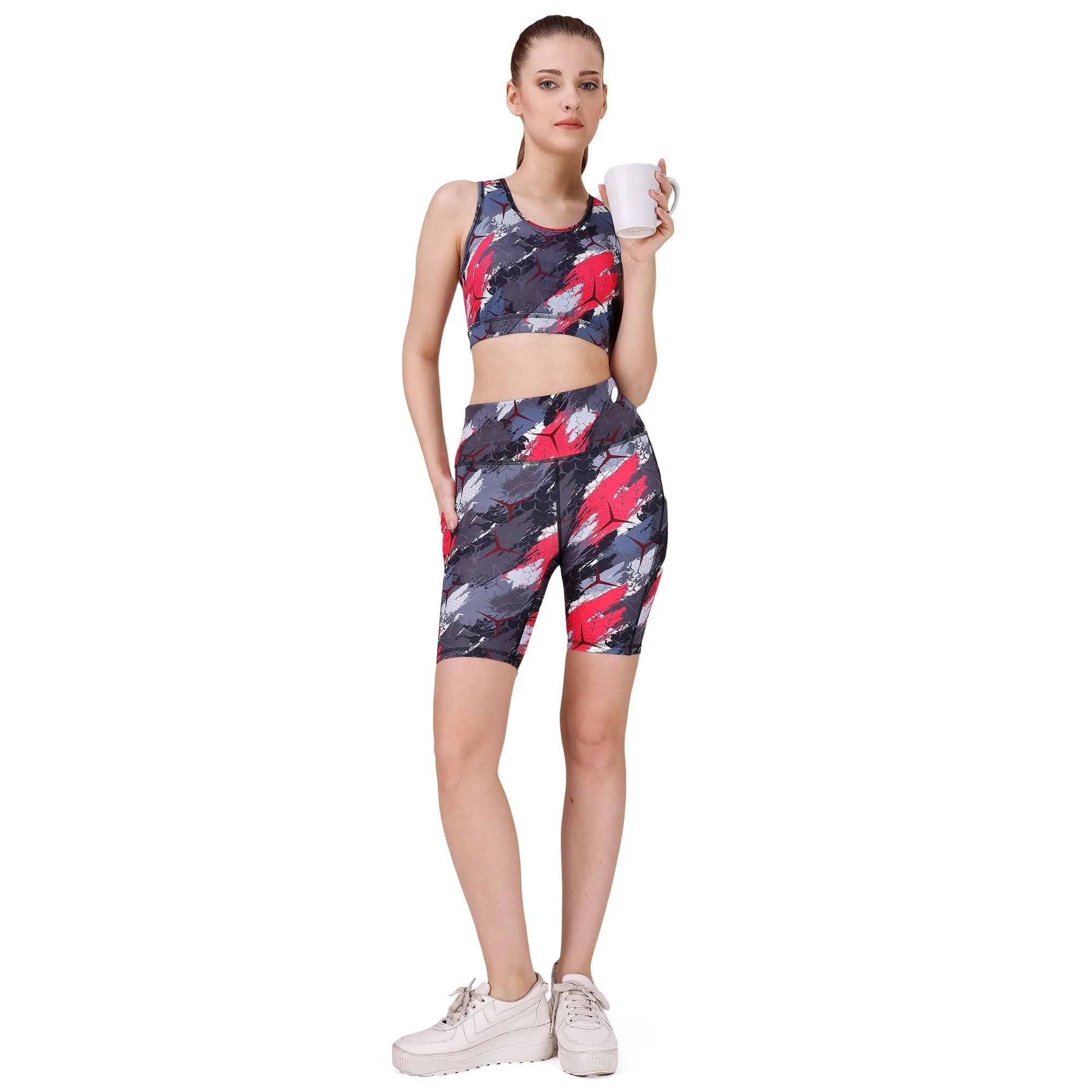 High Waist Knee Length Printed Sports Shorts With Pocket