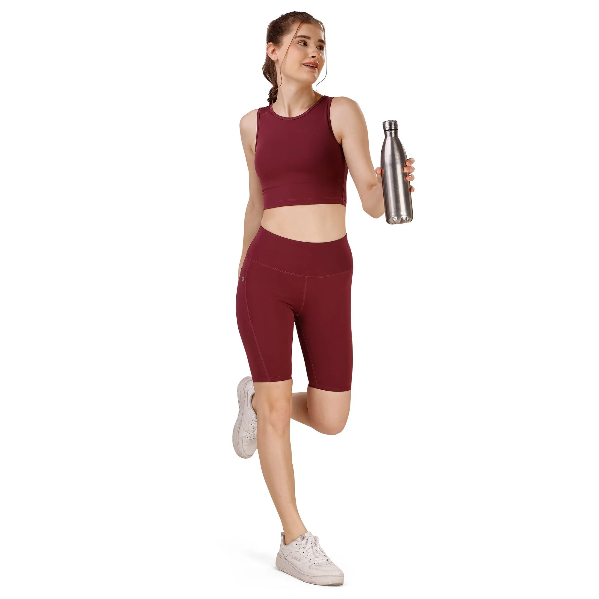 High Waist Knee Length Solid Sports Shorts With Pocket