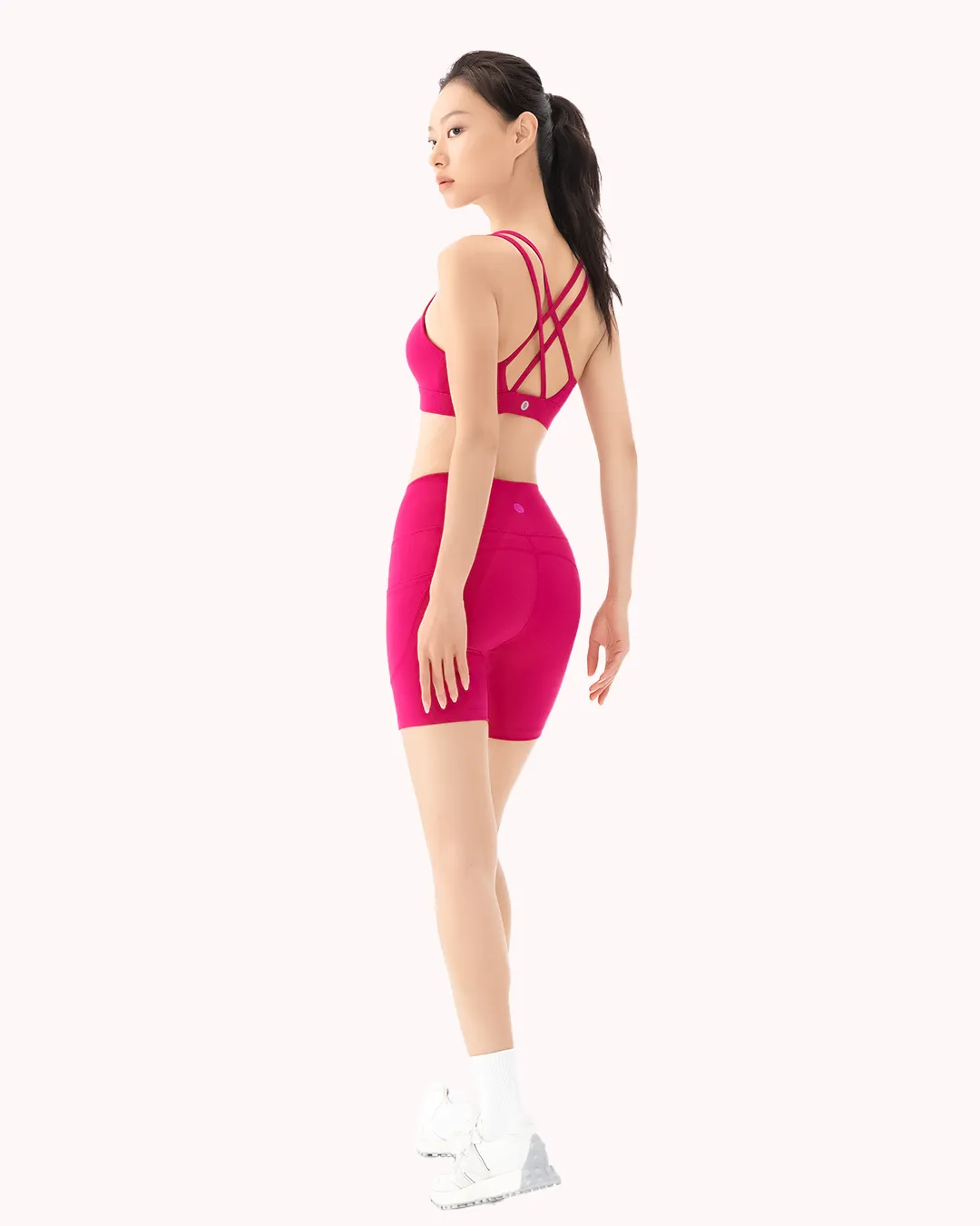 Light Support Criss-Cross Sports Bra