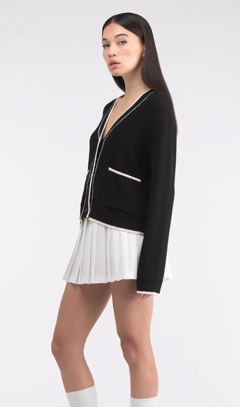 Lightweight Contrast Trim Cardigan