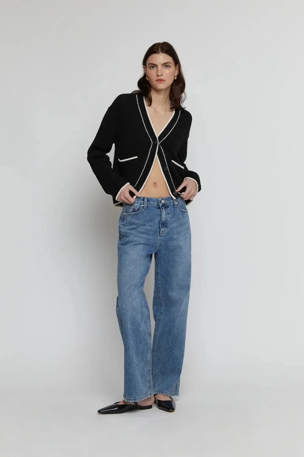 Lightweight Contrast Trim Cardigan