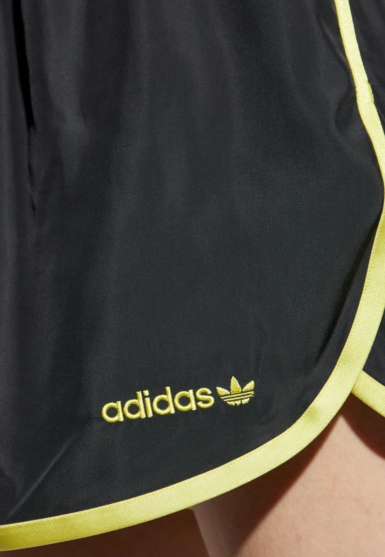Linear Logo Sprinter Shorts