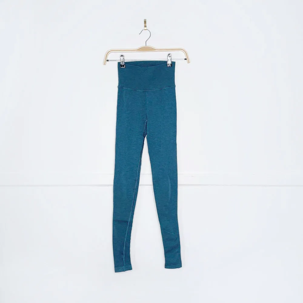 lululemon 2018 keep the heat thermal tight