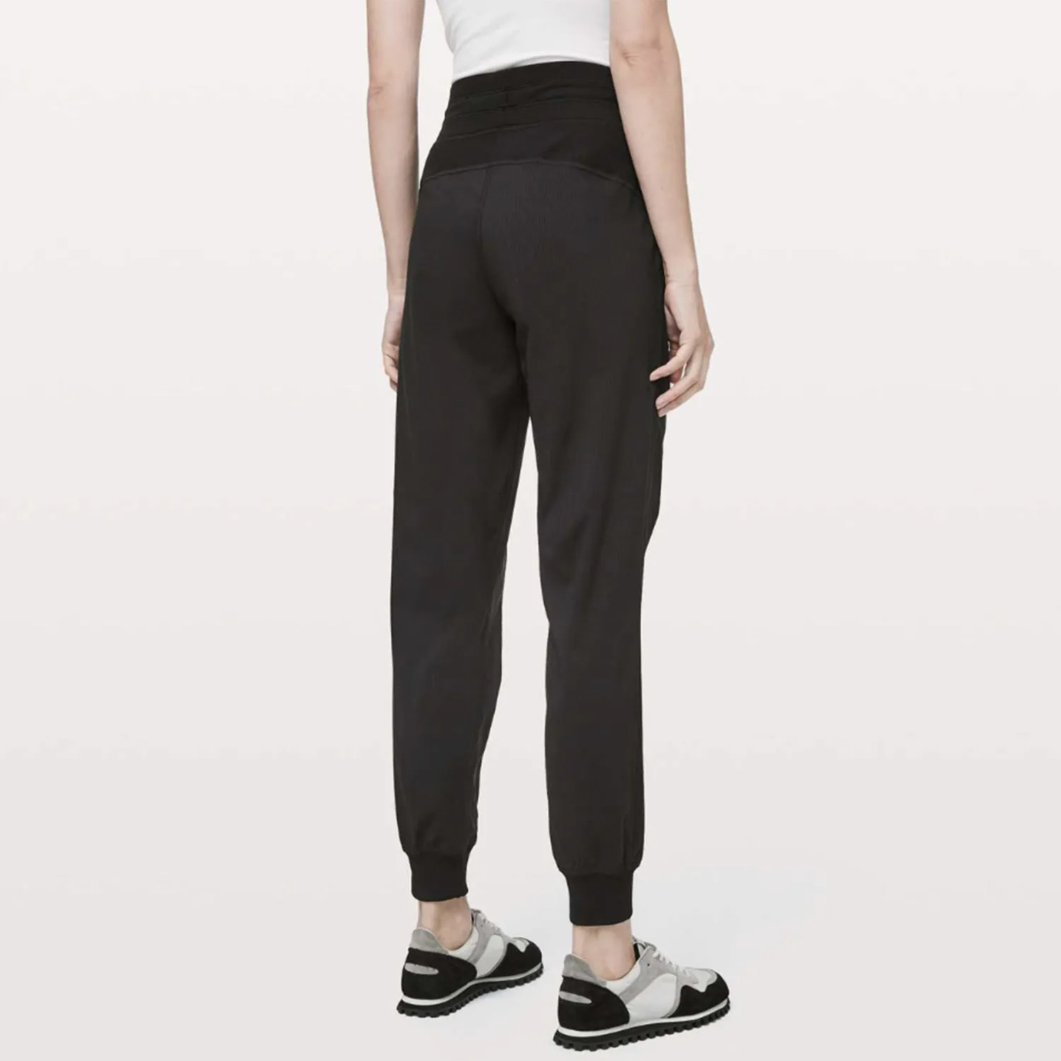 lululemon 2019 dance studio jogger unlined swift