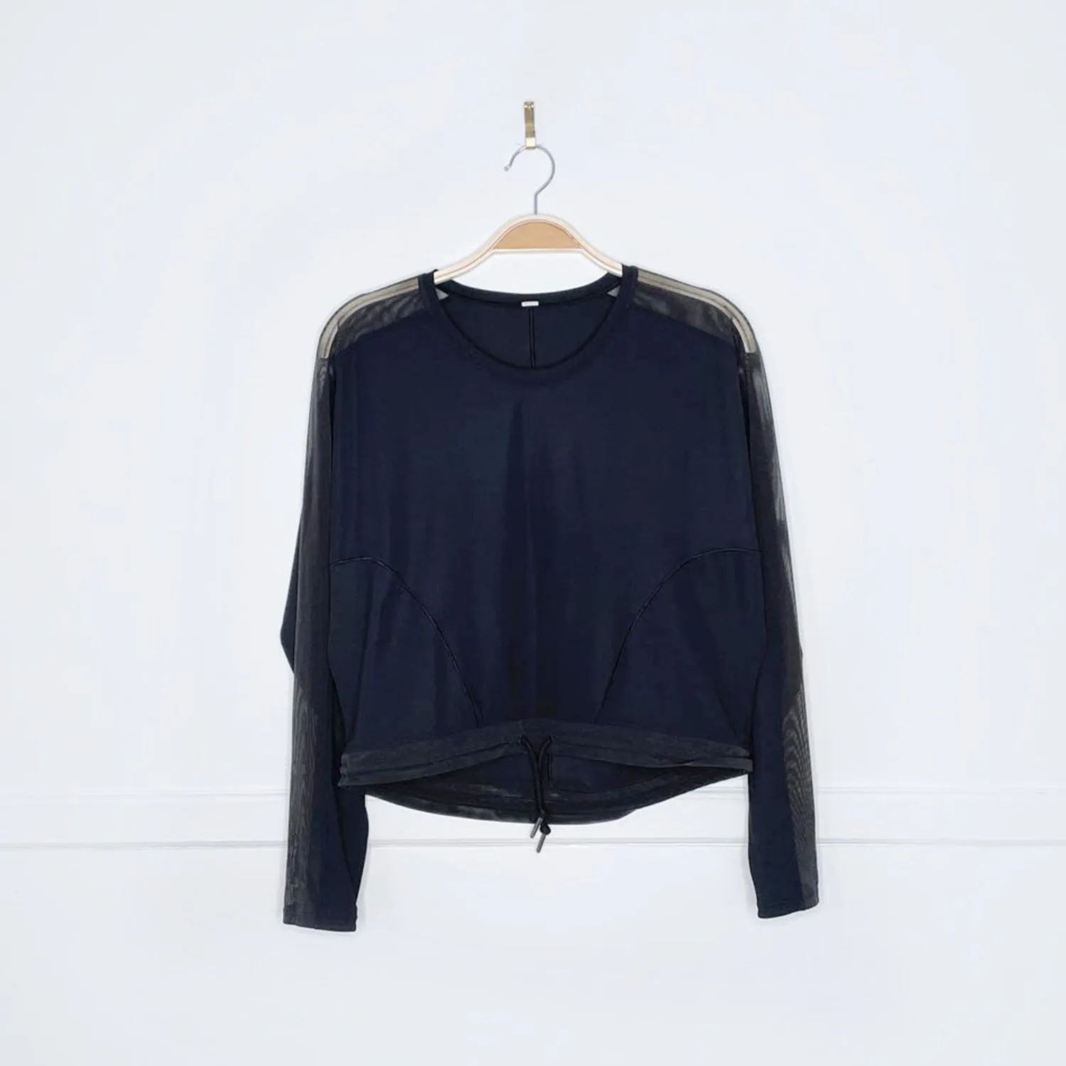 lululemon 2019 reach for the run long sleeve