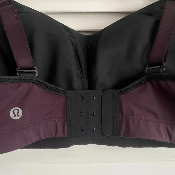 Lululemon Ta Ta Tamer II Plum / Black fits size 8 or 10