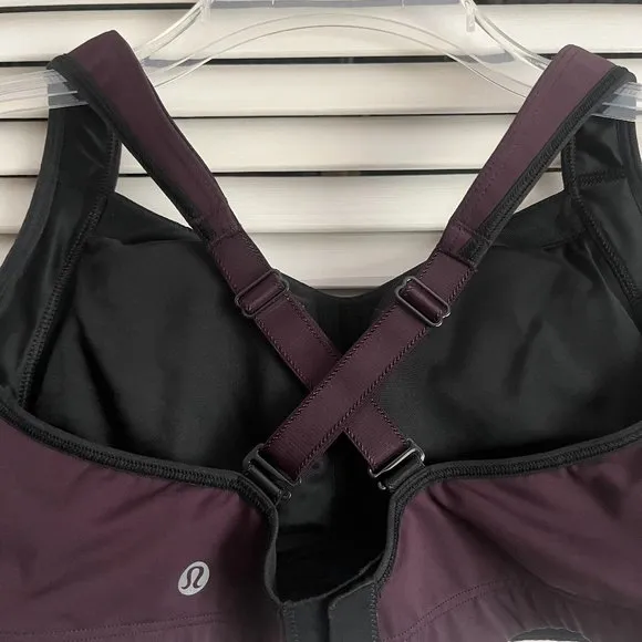 Lululemon Ta Ta Tamer II Plum / Black fits size 8 or 10