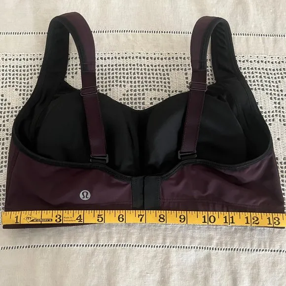 Lululemon Ta Ta Tamer II Plum / Black fits size 8 or 10