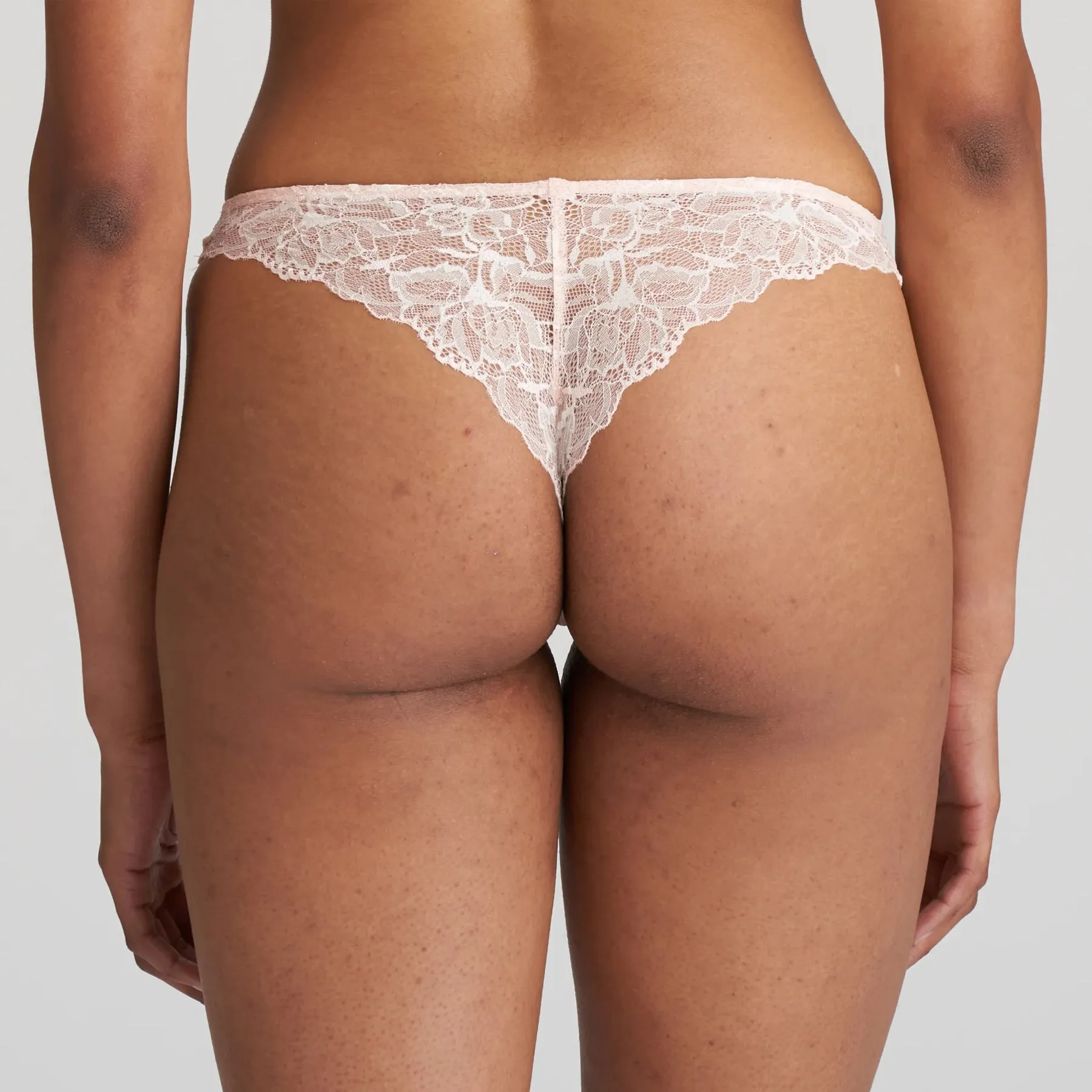 Marie Jo Manyla Thong