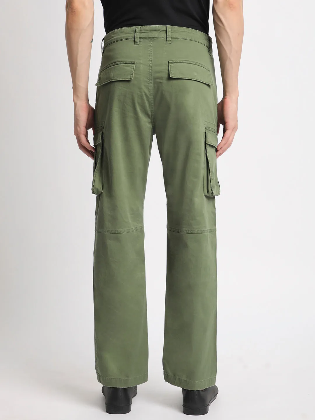 Men Relaxed Mild Green Trousers