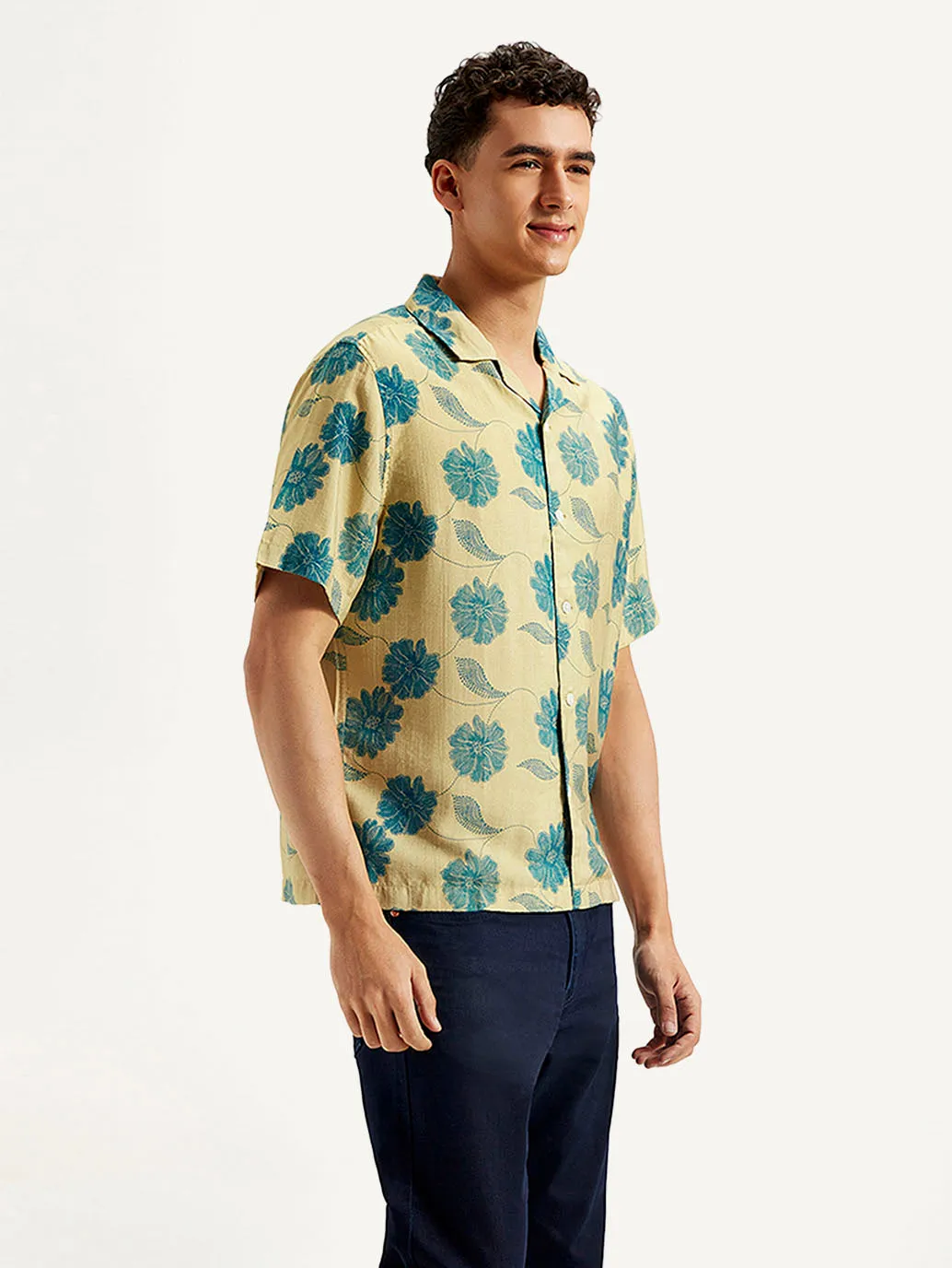 Men's Resort Collar Floral Relaxed Fit Shirt