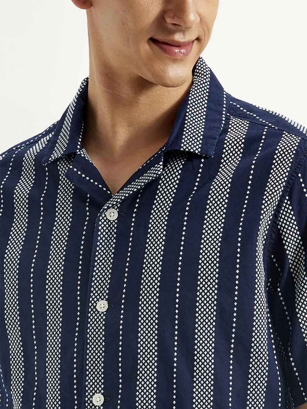 Men's Resort Collar Striped Relaxed Fit Shirt