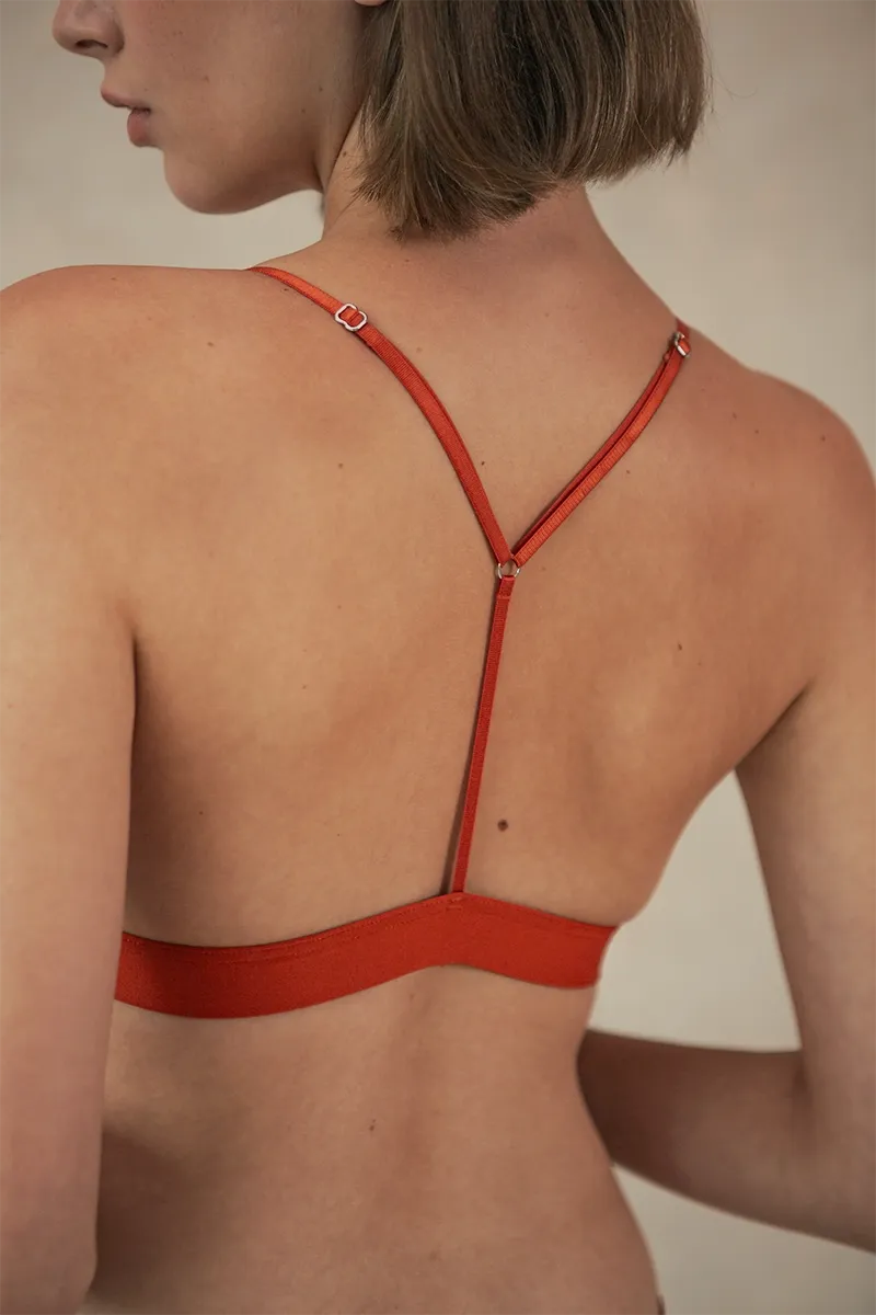 Mia Front-Clasp T-Back