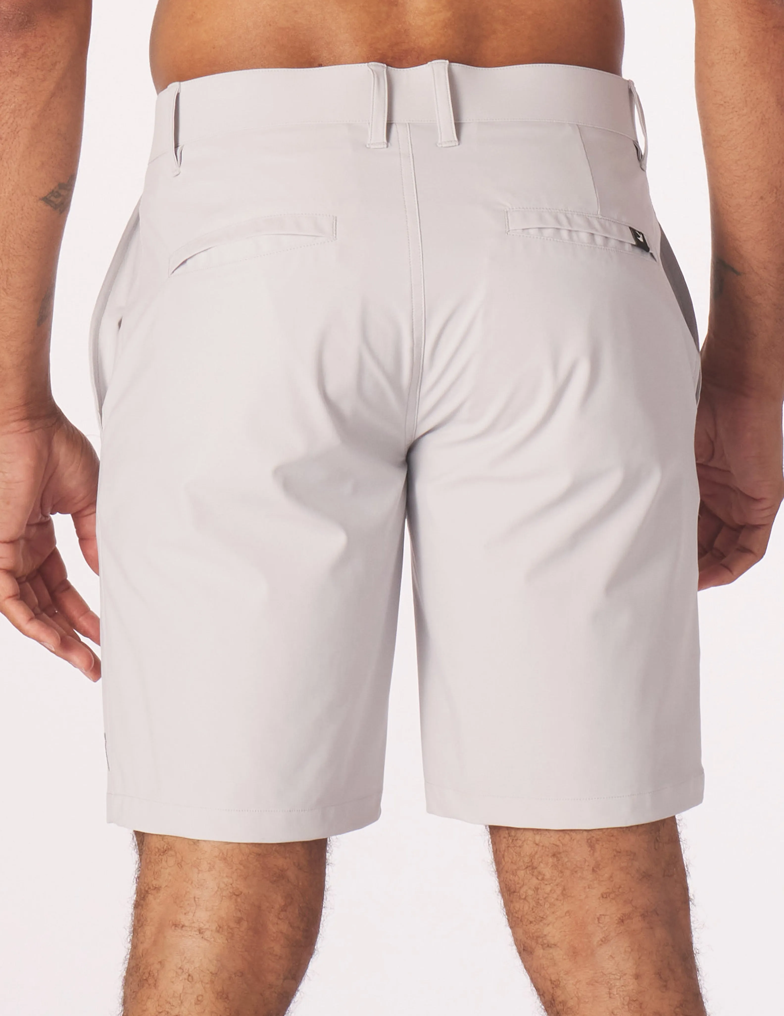 Motion Short 9": Ash Grey