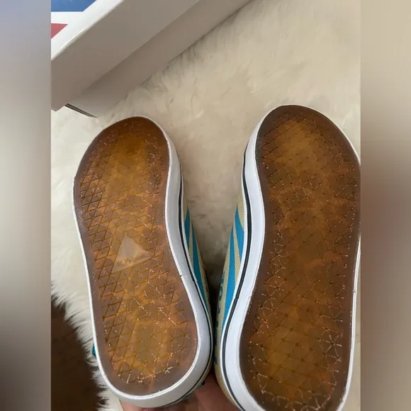 New! Feiyue Giraffe Sneakers