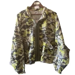 NIKE green camo floral oversize windbreaker jacket // XXL