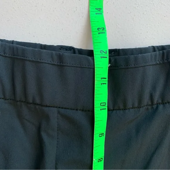 Nike Women’s Size Large Black Dri Fit Victory 5” Golf Shorts NWT