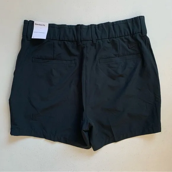 Nike Women’s Size Large Black Dri Fit Victory 5” Golf Shorts NWT