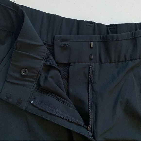 Nike Women’s Size Large Black Dri Fit Victory 5” Golf Shorts NWT