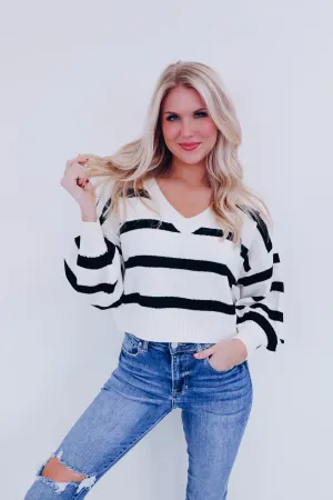 Niva V-Neck Striped Sweater - Ivory/Black