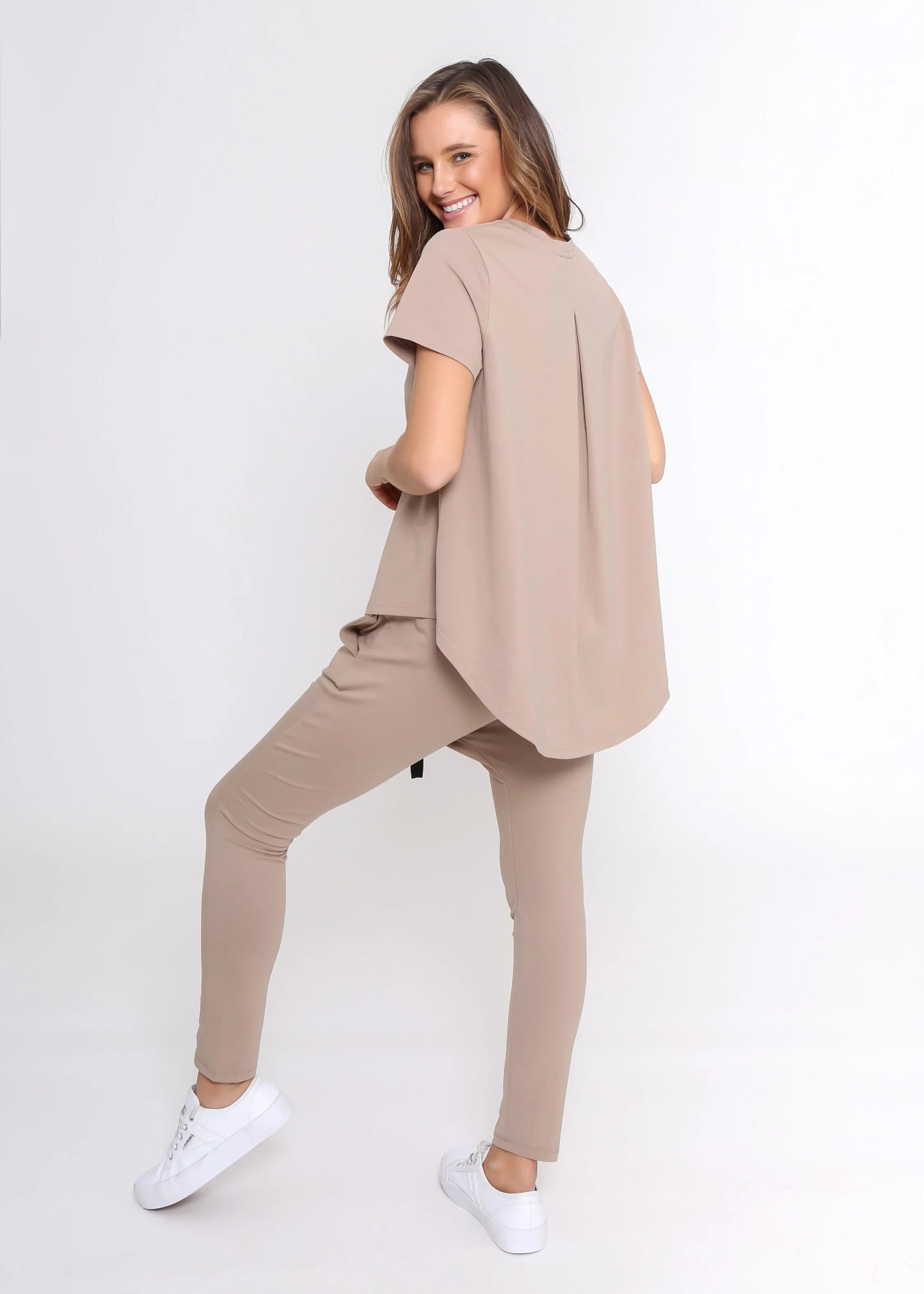 NYC Print Tee Mocha