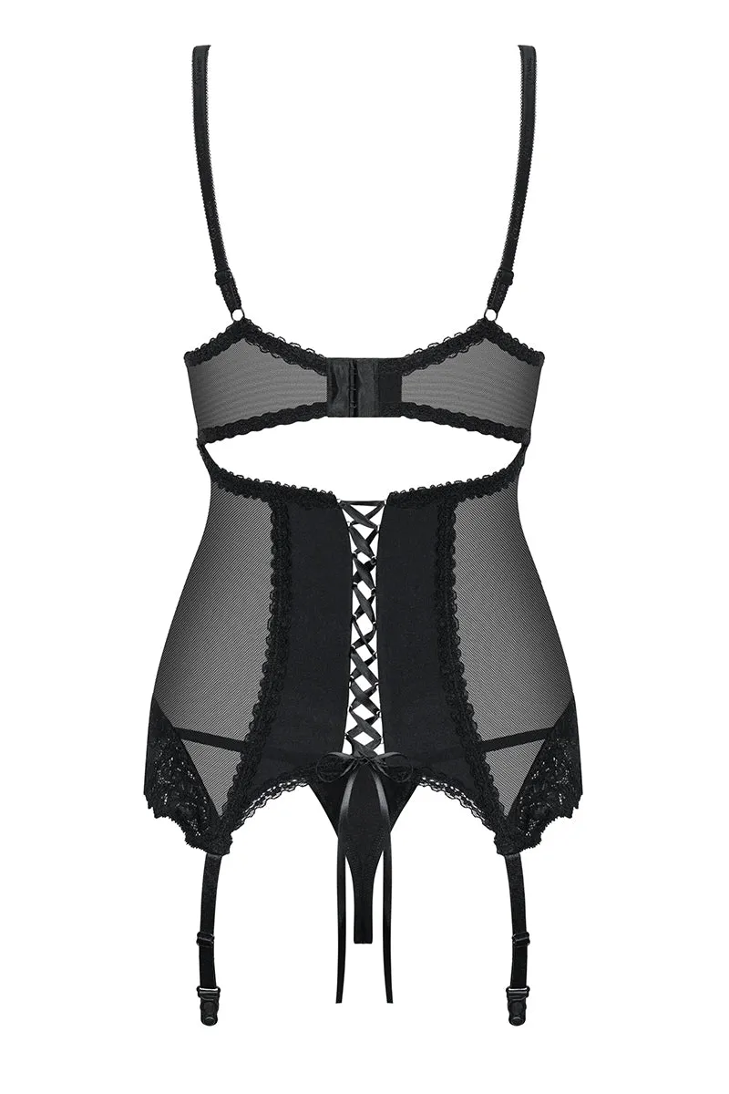 Obsessive Amallie Basque and String