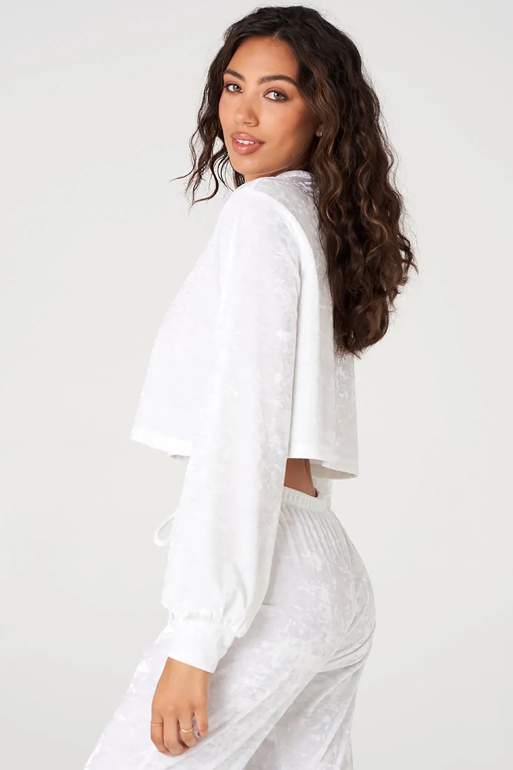 ONZIE Velvet Crop White