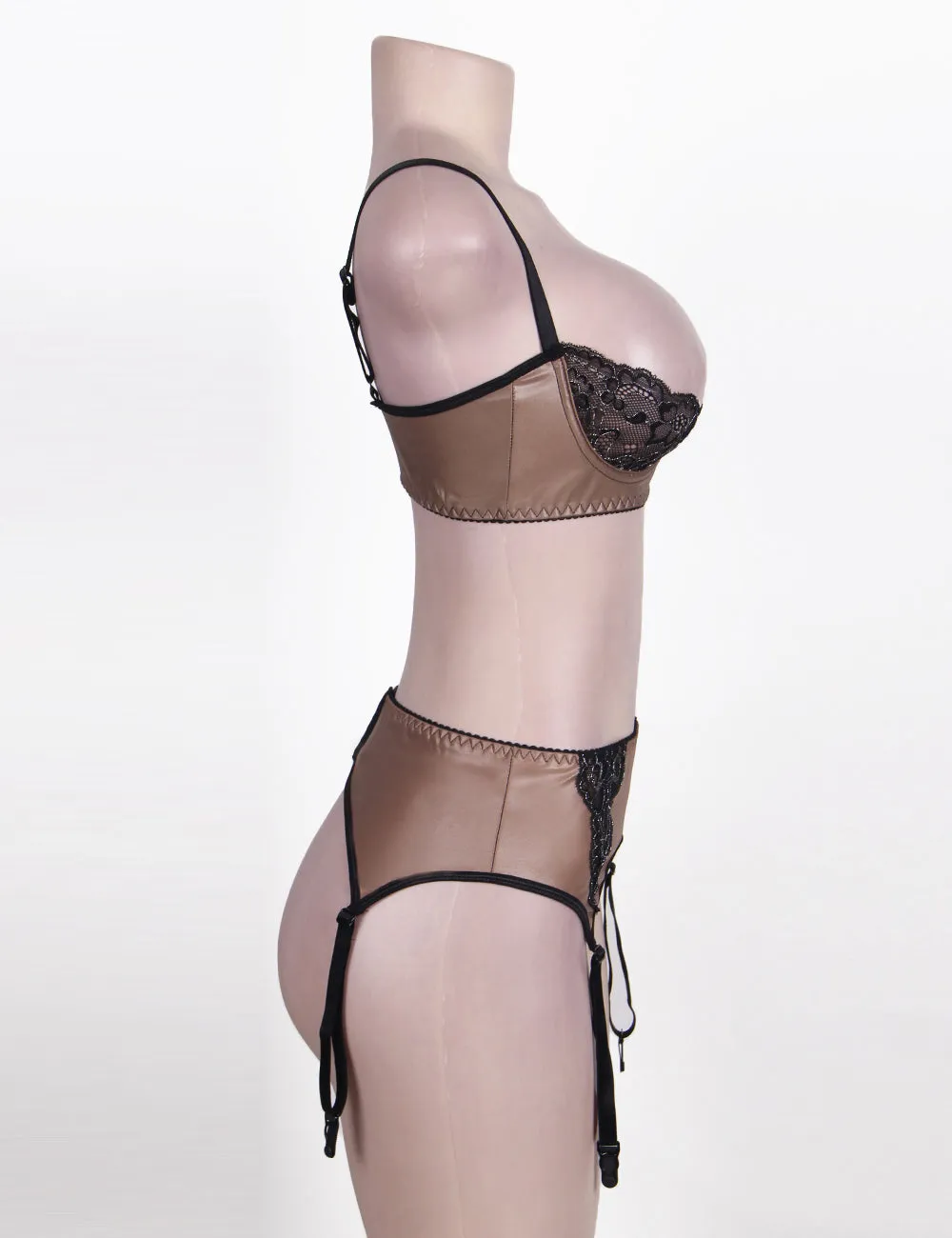 Plus Size Fibi Set With Open Bra With Underwire
