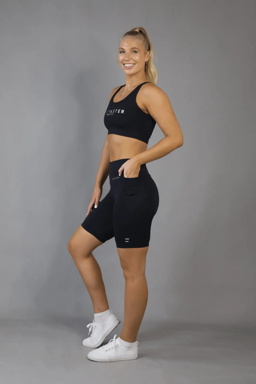(Pre-Order) Mid Waist Long Shorts - Black